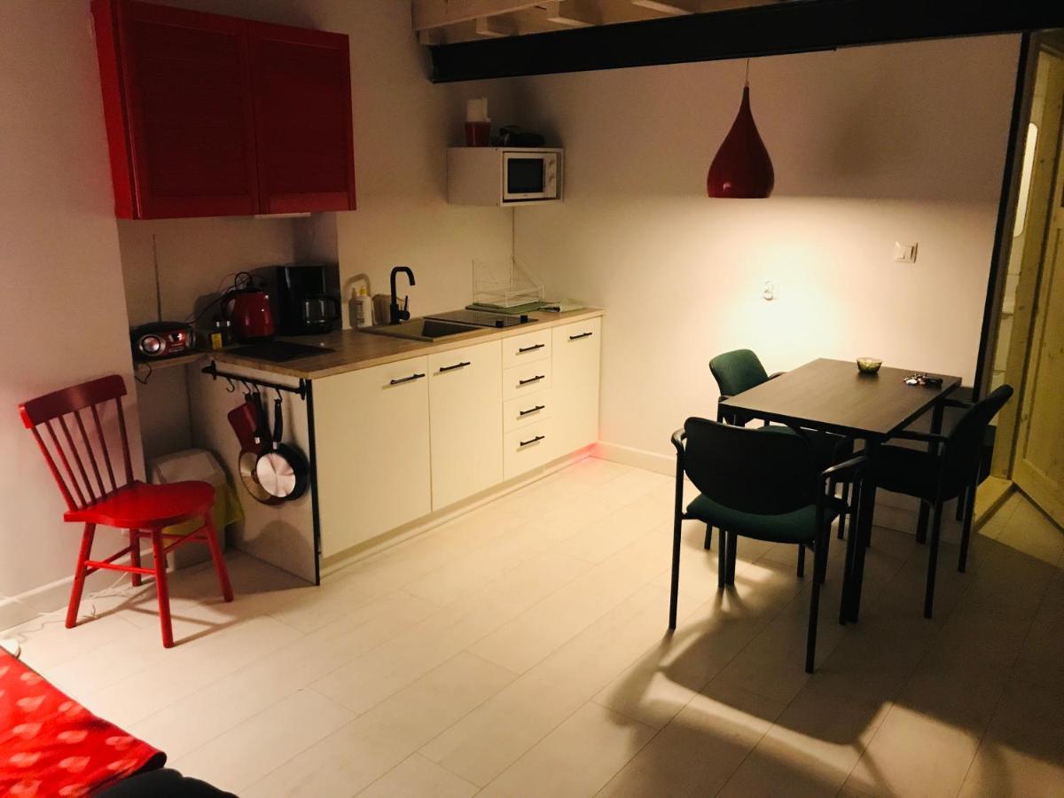 Appartement Milky Way Szczytna à Stary Toruń Extérieur photo