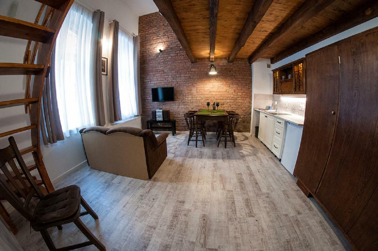 Appartement Milky Way Szczytna à Stary Toruń Extérieur photo